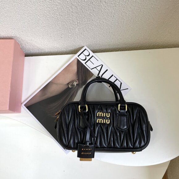 Miu Miu bowling bag - Picture 4 of 9